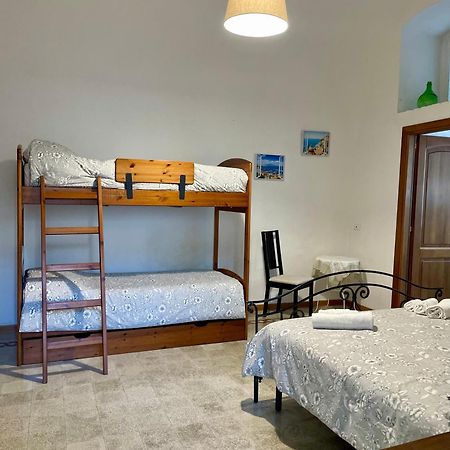 Mena Holiday House Villa Sant'Agnello Buitenkant foto