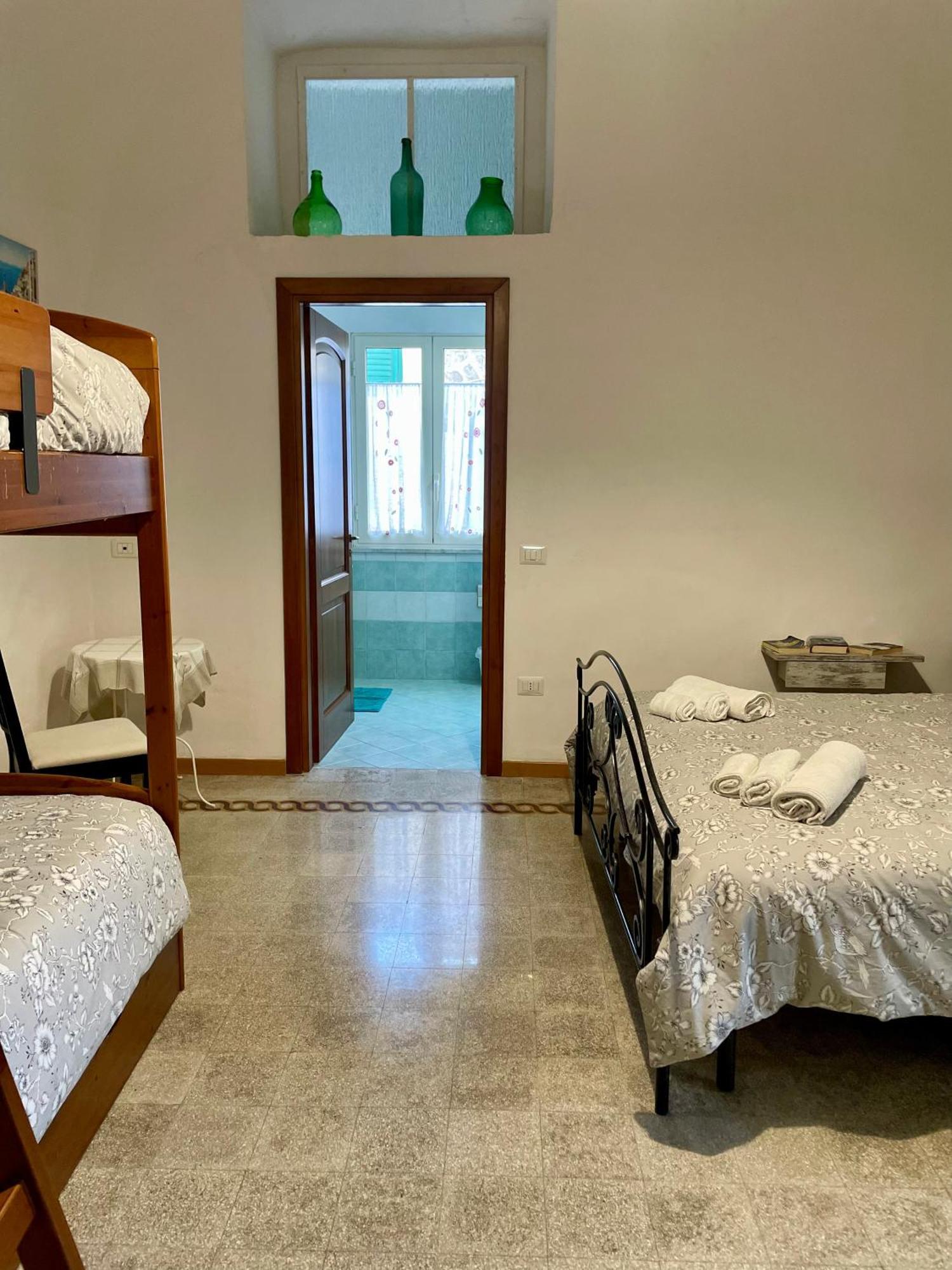 Mena Holiday House Villa Sant'Agnello Buitenkant foto