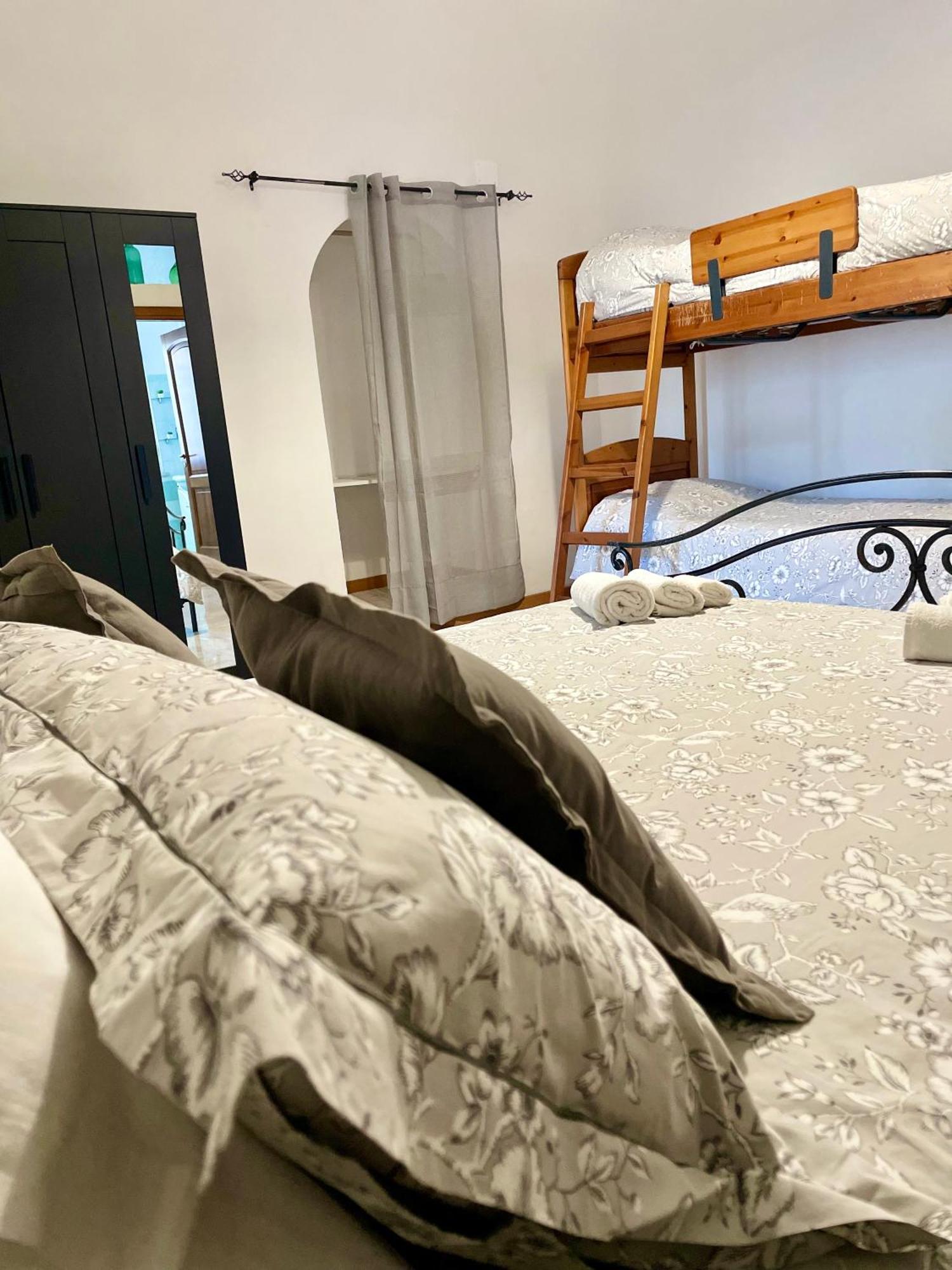 Mena Holiday House Villa Sant'Agnello Buitenkant foto