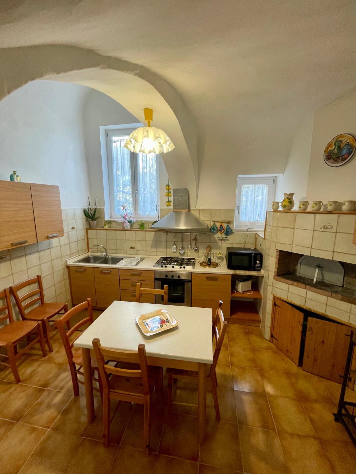 Mena Holiday House Villa Sant'Agnello Buitenkant foto